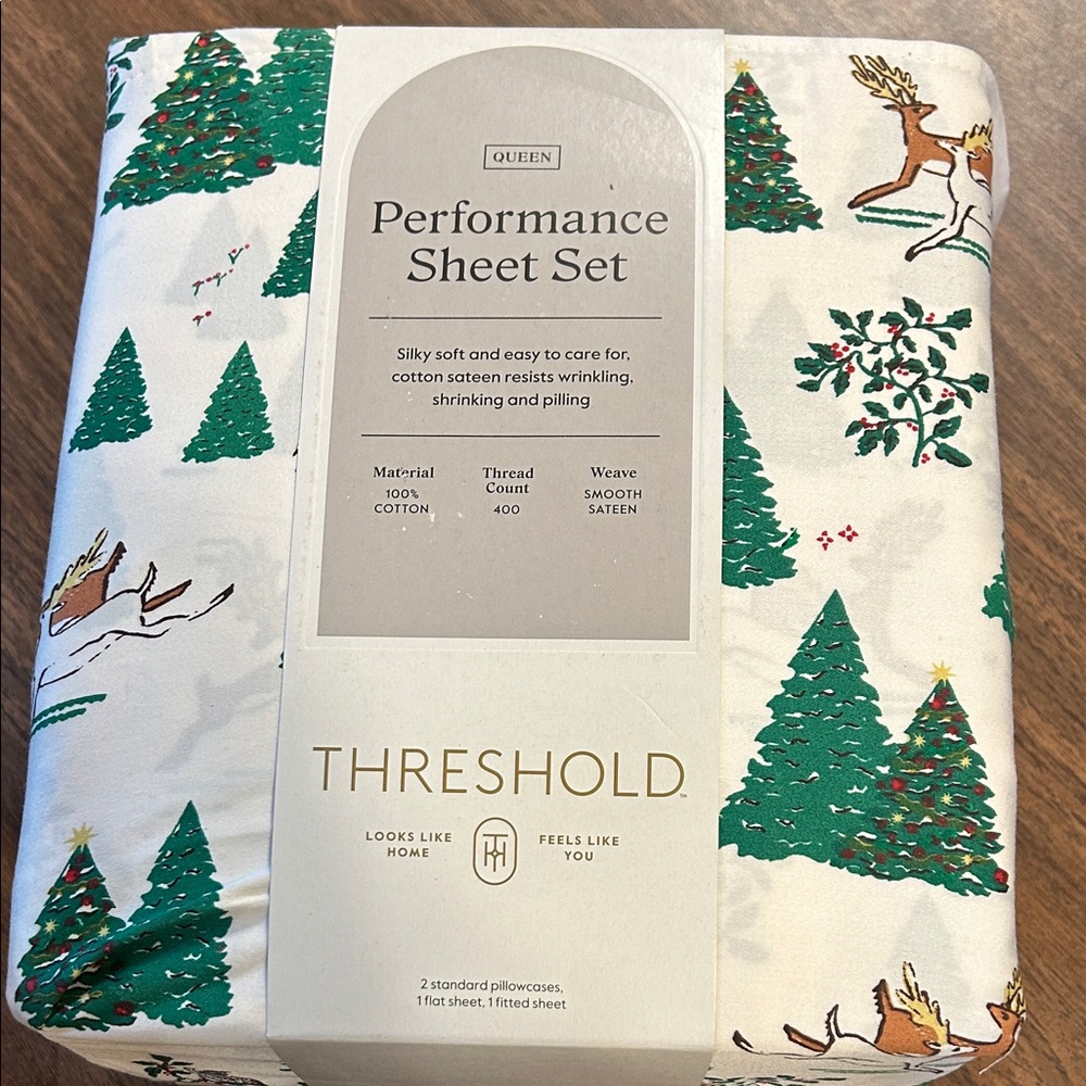 Threshold Reindeer and Tree Sheet Set - Green and White